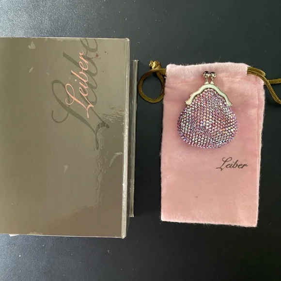 NEW Judith Lieber crystal pill box - NEW - Picture 4 of 5